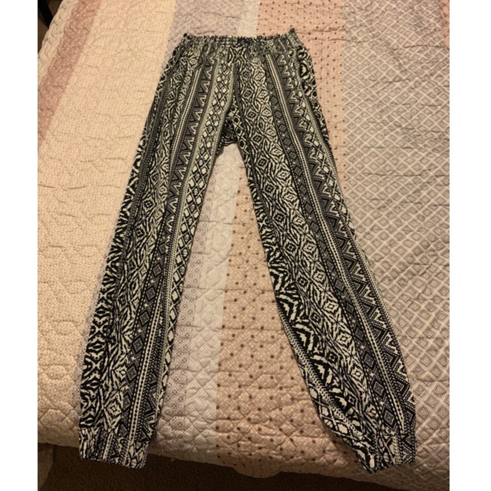 American Eagle Parachute Pants